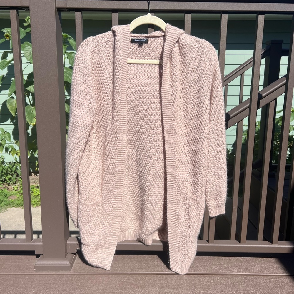 Women’s Cream Cardigan Sweater